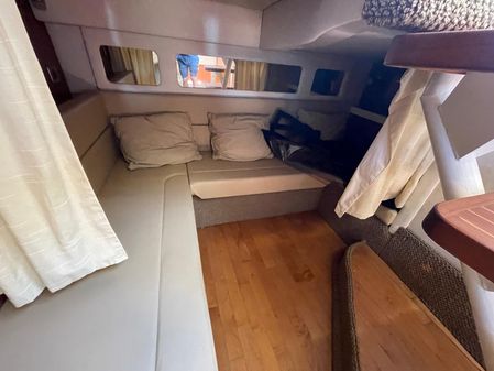 Sea Ray 350 Sundancer image