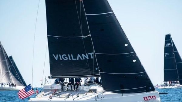 Melges IC 37