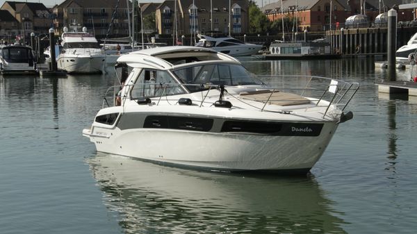Bavaria Sport 360 Coupe