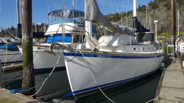 Herreshoff 38 