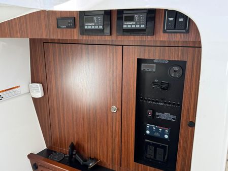 Pursuit DC 326 Dual Console image