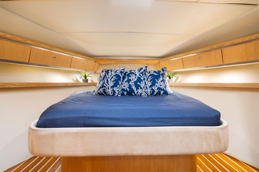 Tiara Yachts 4200 Open image