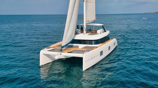 Sunreef 60 Sailing image