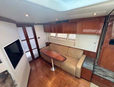 Sea Ray 410 Sundancer image