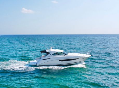 Sea Ray 410 Sundancer image