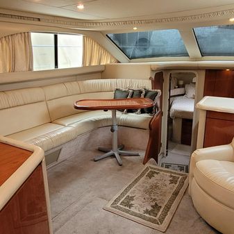 Sea Ray 38 AFT CABIN image