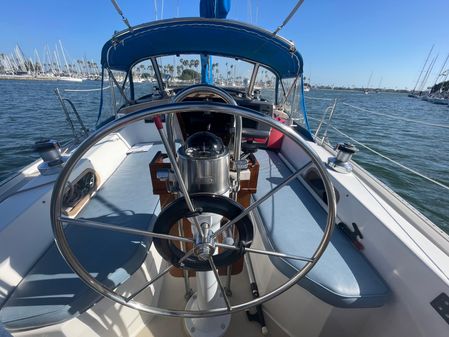 Catalina 34 image