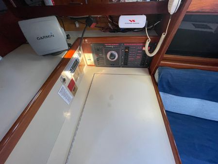 Catalina 34 image