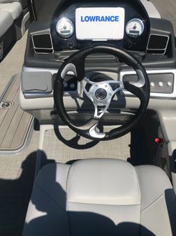 Regency 230 DL image