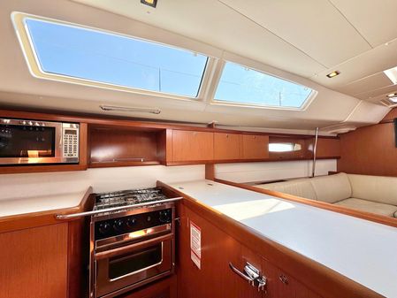 Beneteau 49 image