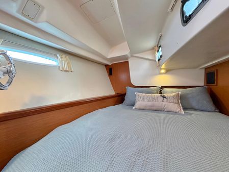 Beneteau 49 image