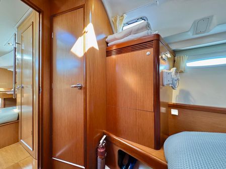 Beneteau 49 image