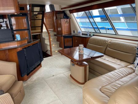 Meridian 490 Pilothouse image