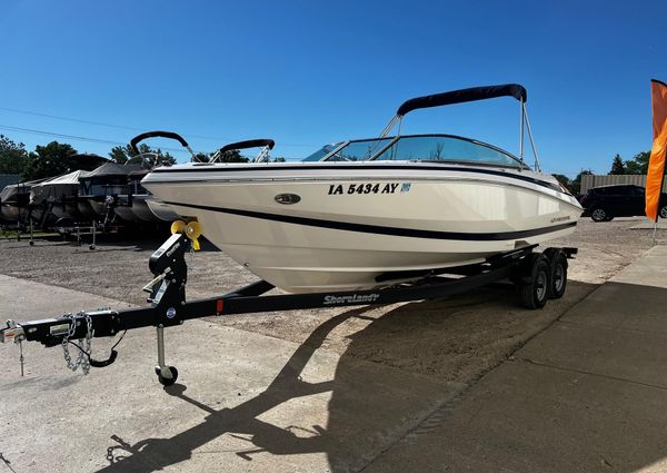 Regal 2200-BOWRIDER image