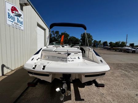 Regal 2200-BOWRIDER image