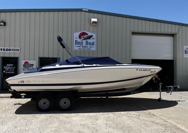 Regal 2200-BOWRIDER image