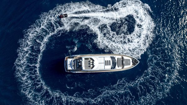 Sunseeker Predator 84 image