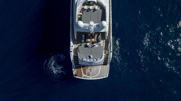 Sunseeker Predator 84 image