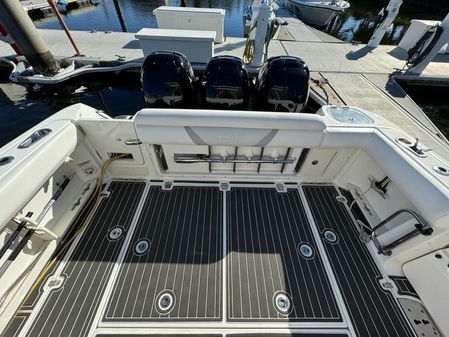 Boston Whaler 370 Outrage image