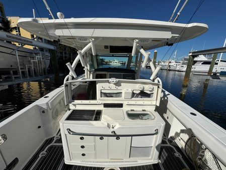 Boston Whaler 370 Outrage image