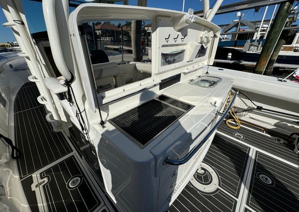 Boston Whaler 370 Outrage image