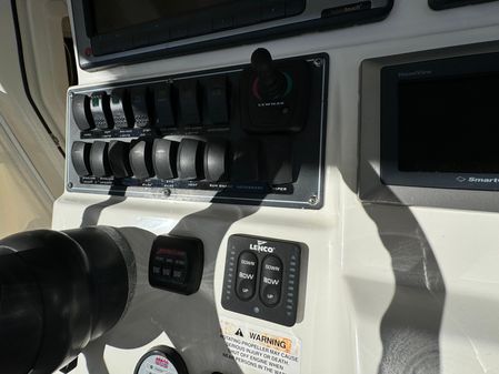 Boston Whaler 370 Outrage image