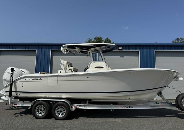 Cobia 265-CENTER-CONSOLE image