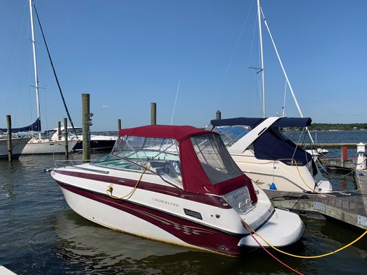 Crownline 235-CCR - main image