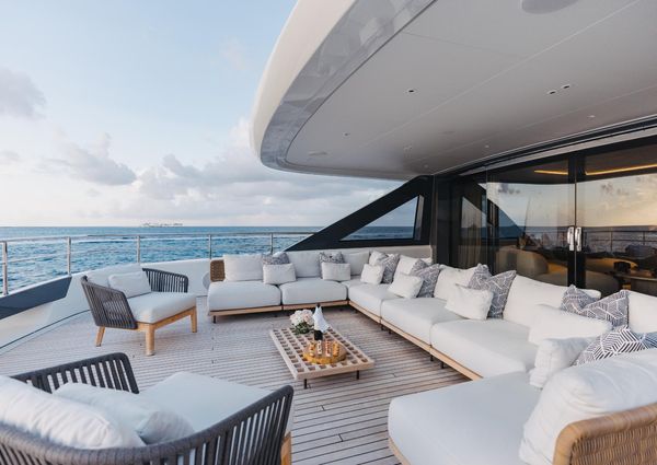 Benetti Oasis 34 image