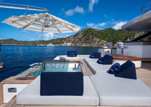 Benetti Oasis 34 image