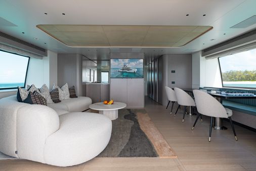 Benetti Oasis 34 image