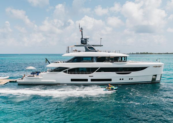 Benetti Oasis 34 image