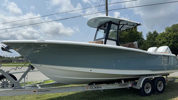 Sea Hunt Ultra 275 SE 