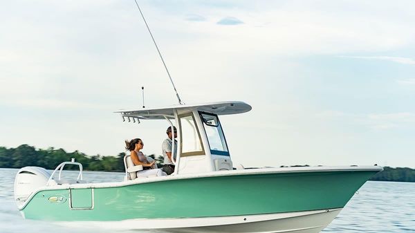 Sea Hunt Ultra 239 SE 