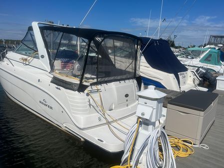 Rinker 300 Express Cruiser image