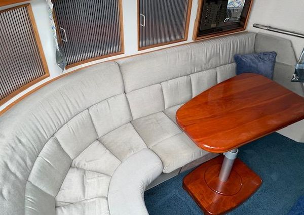 Sea-ray 390-EXPRESS-CRUISER image