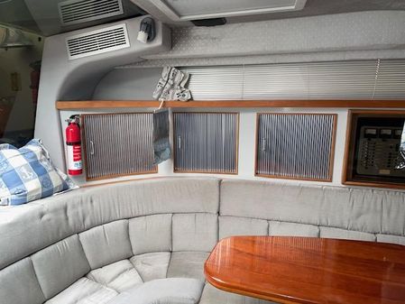 Sea-ray 390-EXPRESS-CRUISER image