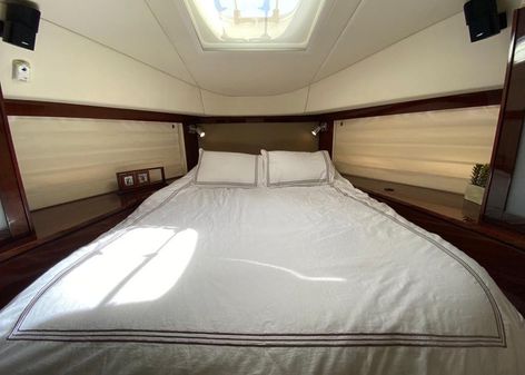 Sea Ray 540 Sundancer image