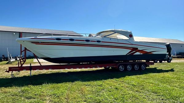 Eliminator 47' Cat image