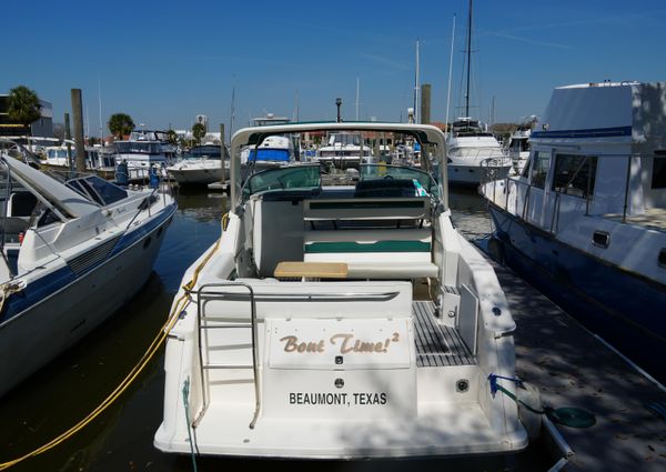 Wellcraft 3200 Martinique image