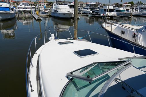 Wellcraft 3200 Martinique image