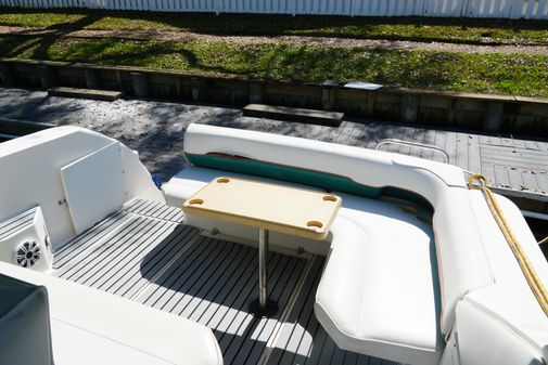 Wellcraft 3200 Martinique image