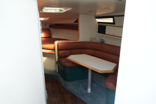 Wellcraft 3200 Martinique image