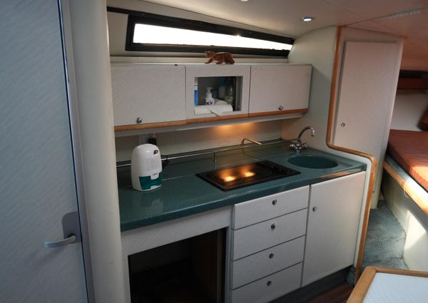 Wellcraft 3200 Martinique image