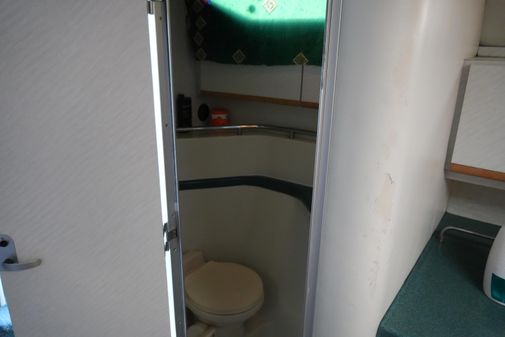 Wellcraft 3200 Martinique image