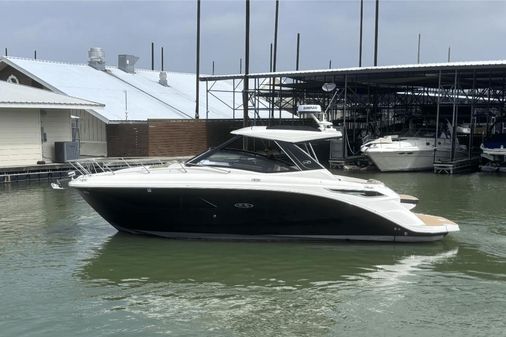 Sea Ray 320 Sundancer image