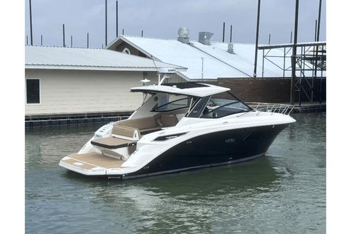 Sea Ray 320 Sundancer image