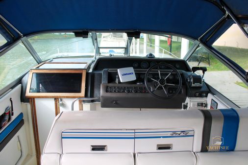 Sea Ray 270 Sundancer image