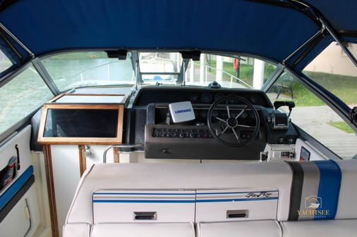 Sea Ray 270 Sundancer image