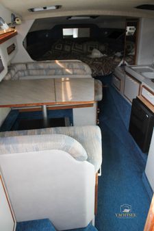 Sea Ray 270 Sundancer image